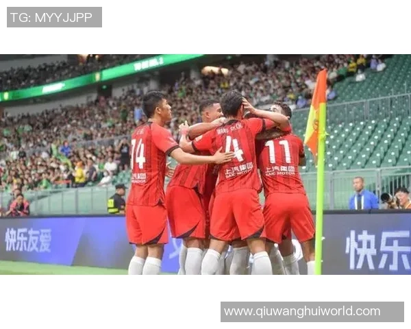 国安外援古加今晨告别北京球迷与工作人员送行情深意切